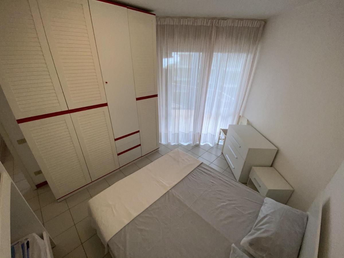 Residence Cristallo - Sabbiadoro Lignano Sabbiadoro Buitenkant foto